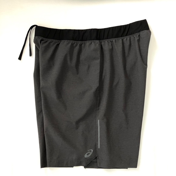 ASICS Men's XL Gray with Black Workout Shorts MEN'S 9IN ASICS MIXER SHORT - Picture 11 of 14